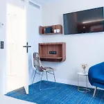 Hotel Bleu De Grenelle - Tour Eiffel 4*