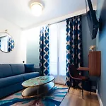 Bleu De Grenelle - Tour Eiffel