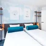 Hotel Bleu De Grenelle - Tour Eiffel 4*