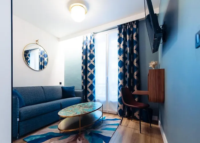 Bleu De Grenelle - Tour Eiffel