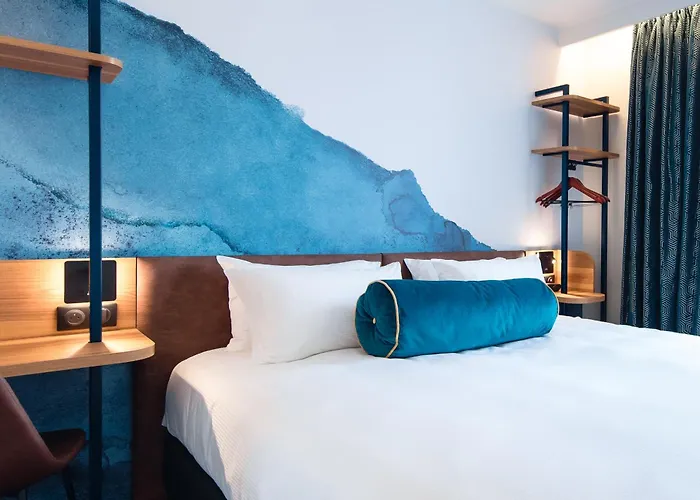 호텔 Bleu De Grenelle - Tour Eiffel 4*