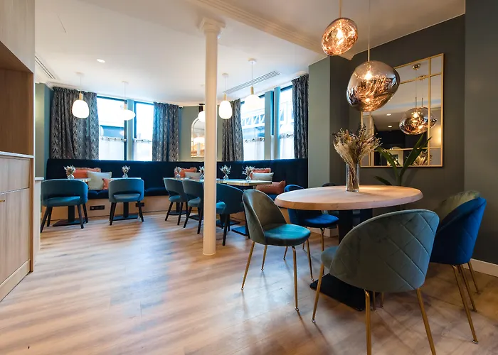 Bleu De Grenelle - Tour Eiffel 호텔 4*