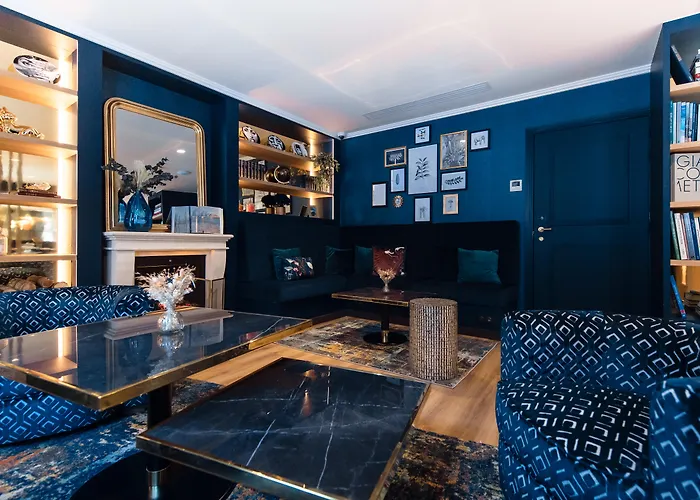 Bleu De Grenelle - Tour Eiffel 4*