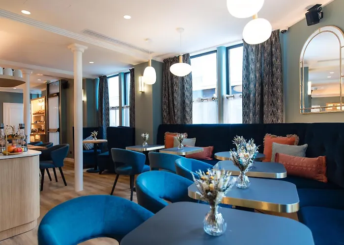 Bleu De Grenelle - Tour Eiffel 호텔 4*