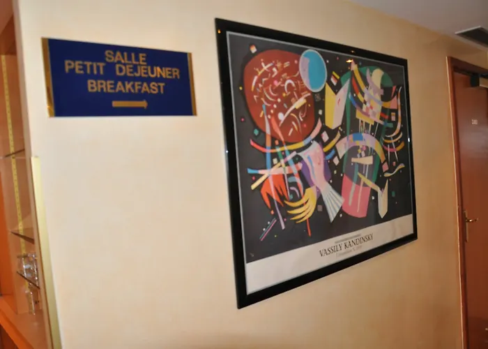 호텔 Bleu De Grenelle - Tour Eiffel