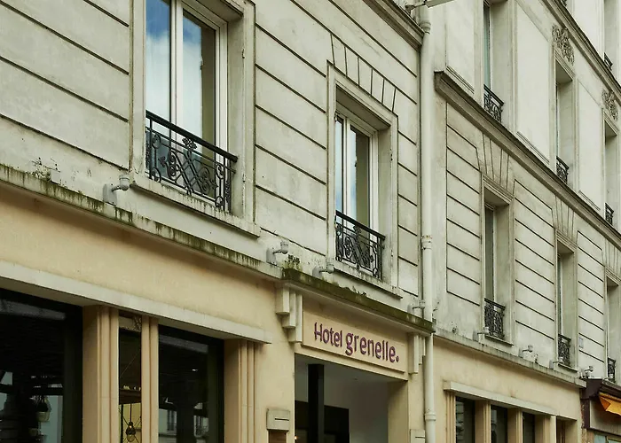 호텔 Bleu De Grenelle - Tour Eiffel 4*